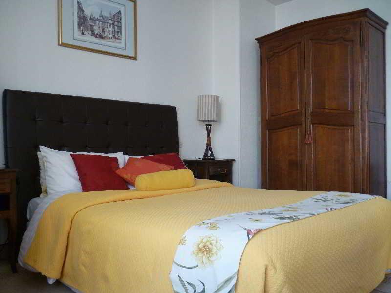 The Originals Boutique, Hotel Clos Sainte Marie, Невер Екстер'єр фото
