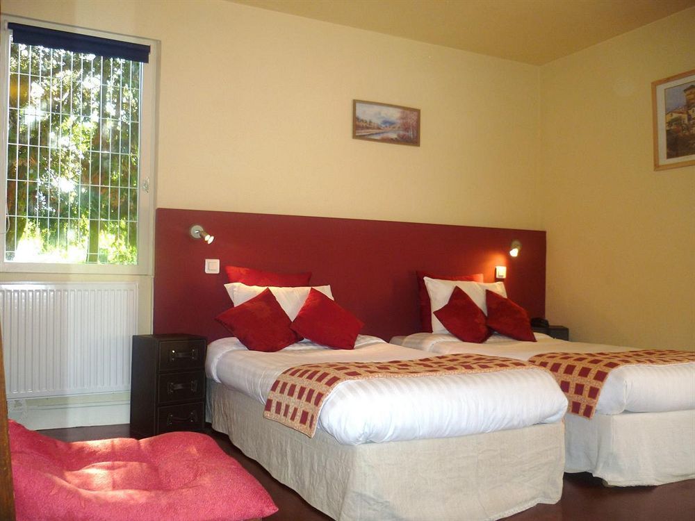 The Originals Boutique, Hotel Clos Sainte Marie, Невер Екстер'єр фото
