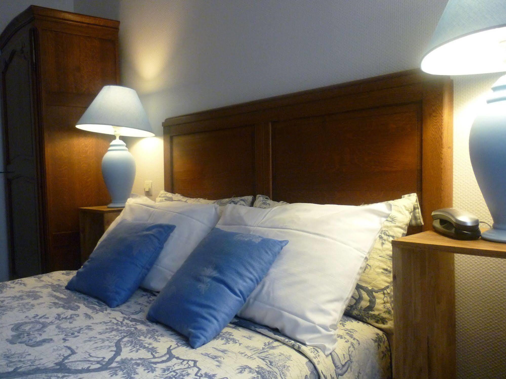 The Originals Boutique, Hotel Clos Sainte Marie, Невер Екстер'єр фото